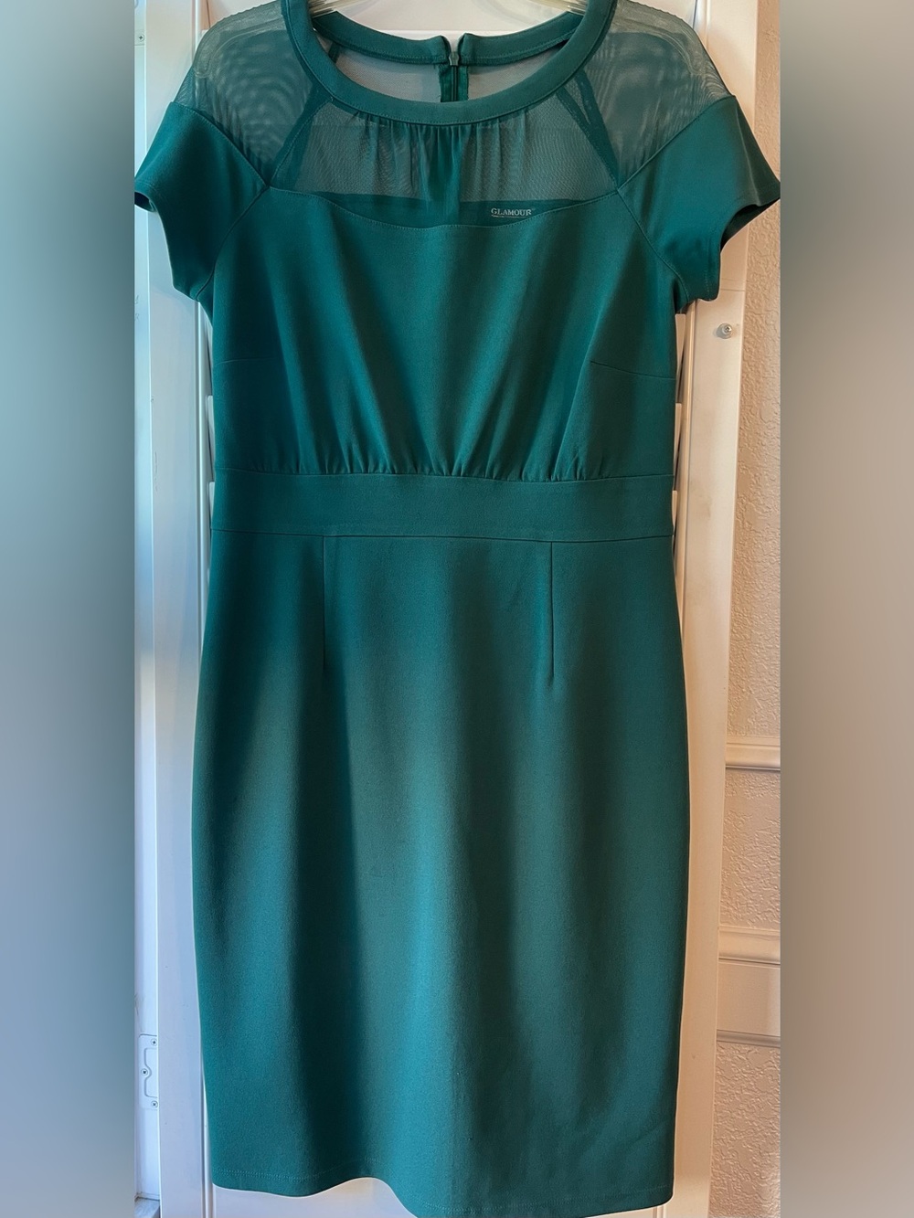 Glamour Emerald Green Midi Sheath Dress